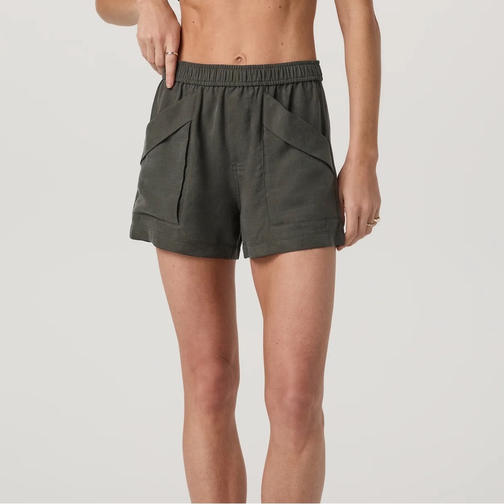 Vuori - Trestles Twill Short - kale